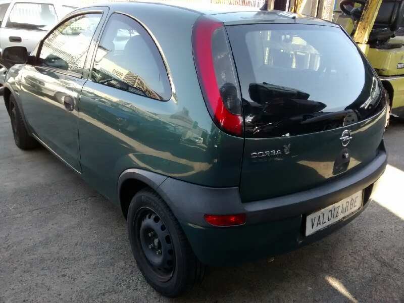 opel corsa c del año 2003