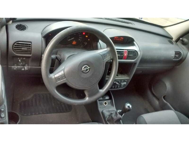 opel combo (corsa c) del año 2008