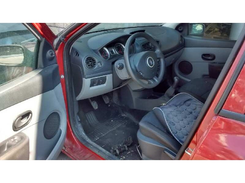 renault clio iii del año 2006