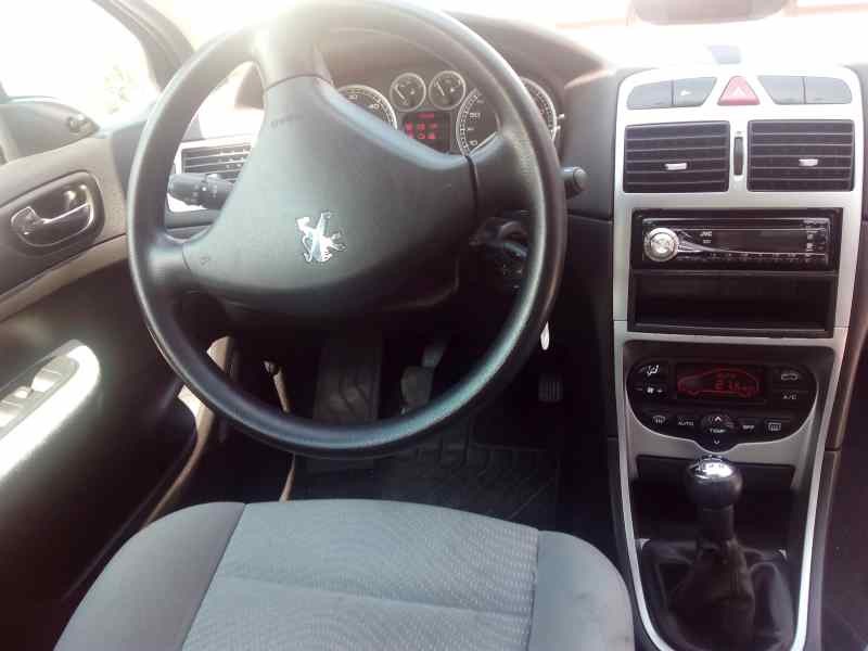 peugeot 307 (s1) del año 2004