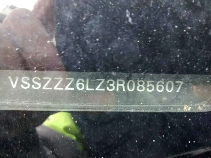 seat ibiza (6l1) del año 2002