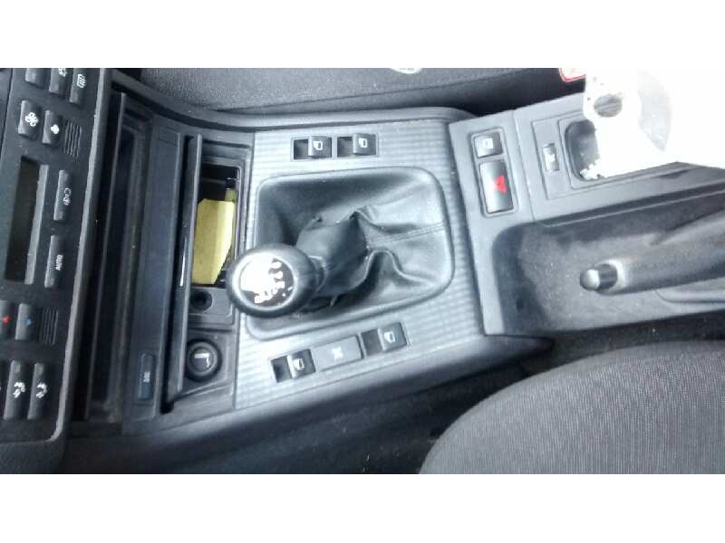 bmw serie 3 berlina (e46) del año 2004