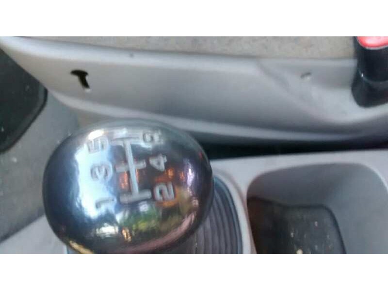 chrysler voyager (rg) del año 2001