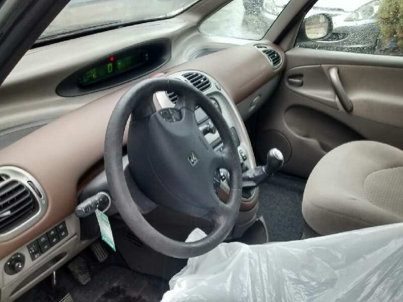 citroën xsara picasso del año 2003