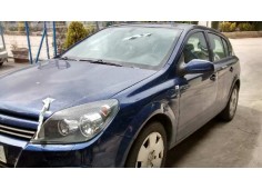 opel astra h berlina del año 2005