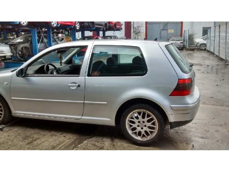 volkswagen golf iv berlina (1j1) del año 2001