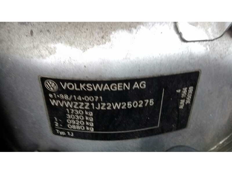 volkswagen golf iv berlina (1j1) del año 2001