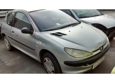 peugeot 206 berlina del año 2002