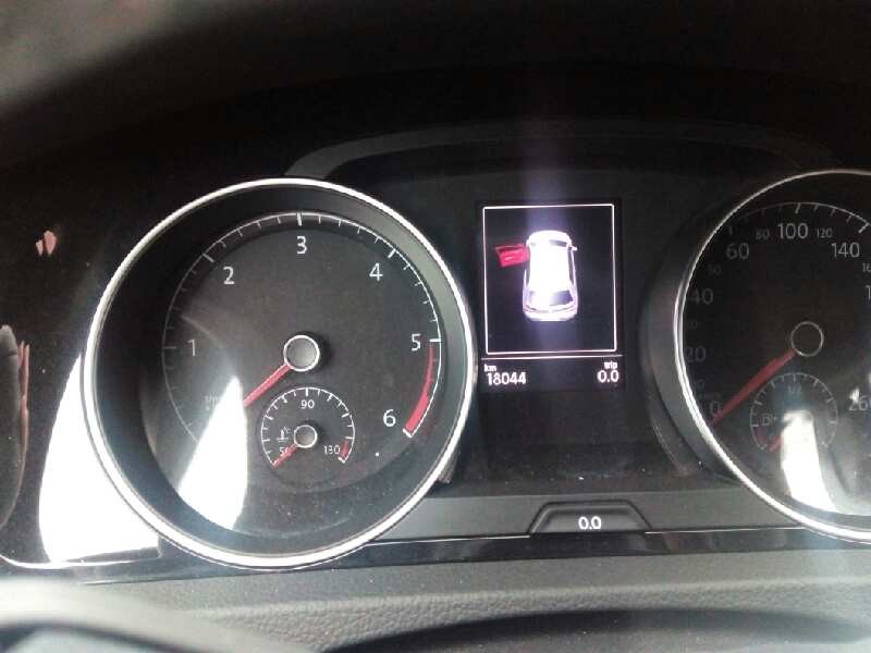 volkswagen golf vii lim. del año 2014