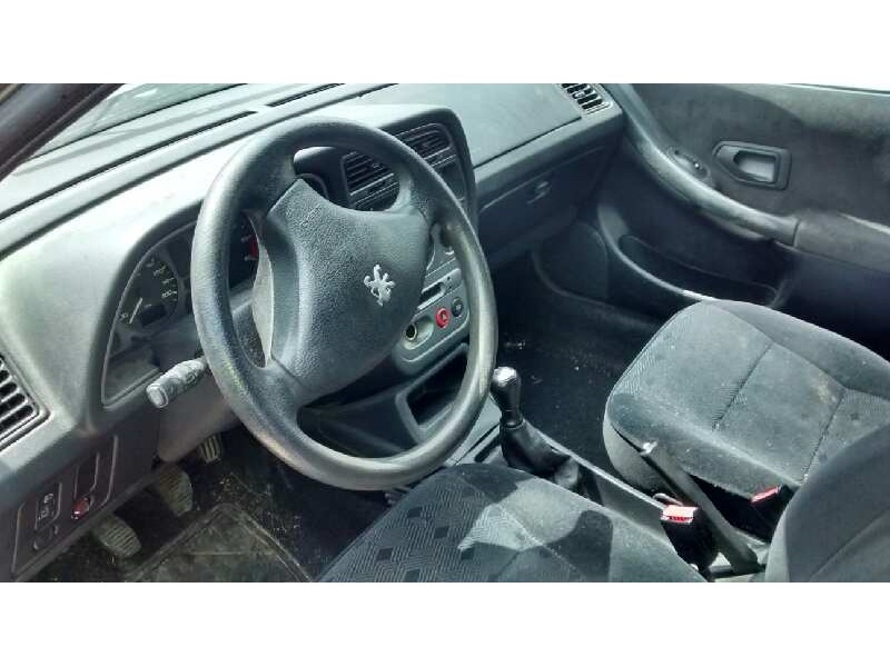peugeot 306 break del año 2001