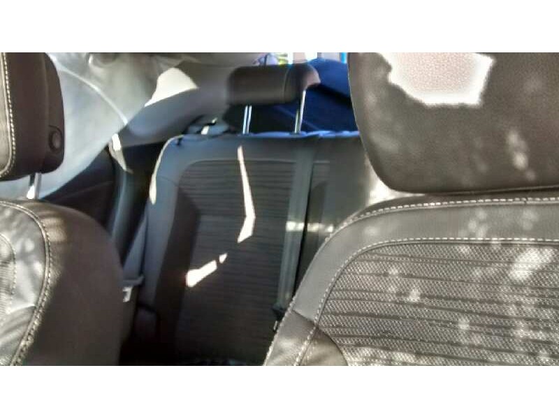 opel astra j lim. del año 2015