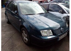 volkswagen bora berlina (1j2) del año 2001