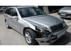 mercedes-benz clase c (w203) familiar del año 2001 2