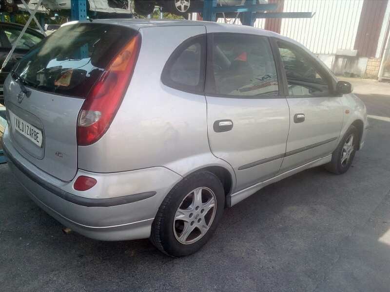 nissan almera tino (v10m) del año 2005
