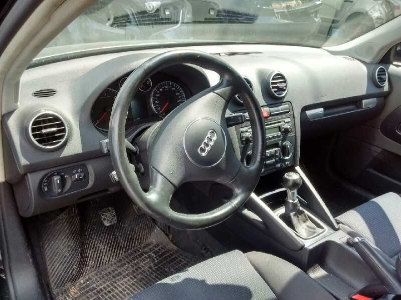 audi a3 (8p) del año 2003