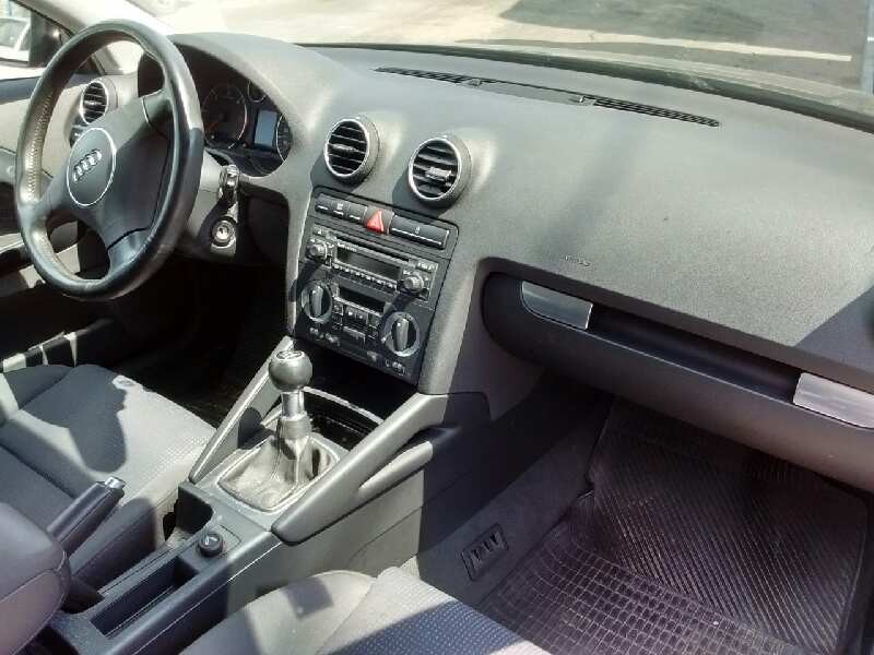 audi a3 (8p) del año 2003