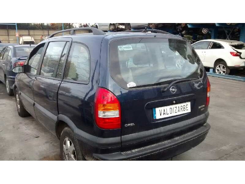opel zafira a del año 2000