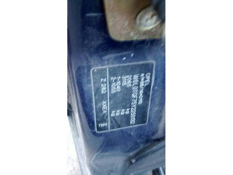 opel zafira a del año 2000