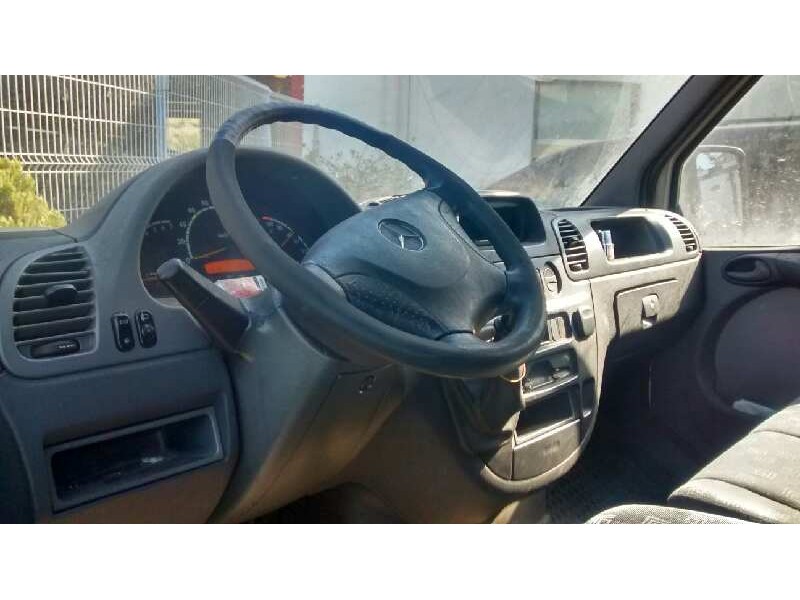mercedes-benz sprinter 02.00  caja cerrada, techo elevado del año 2005