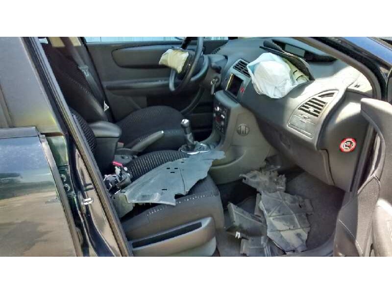 citroën c4 berlina del año 2009