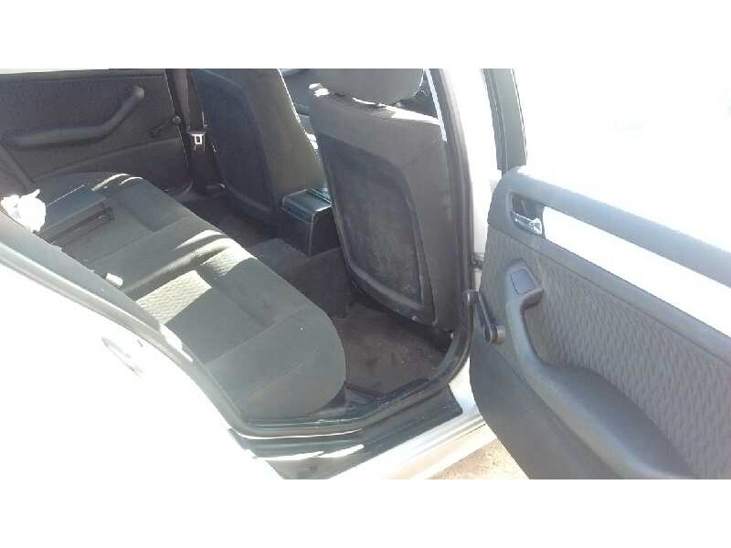 bmw serie 3 berlina (e46) del año 2001