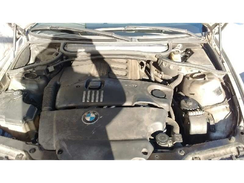 bmw serie 3 berlina (e46) del año 2001