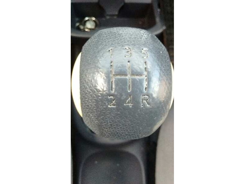 nissan micra (k12e) del año 2003