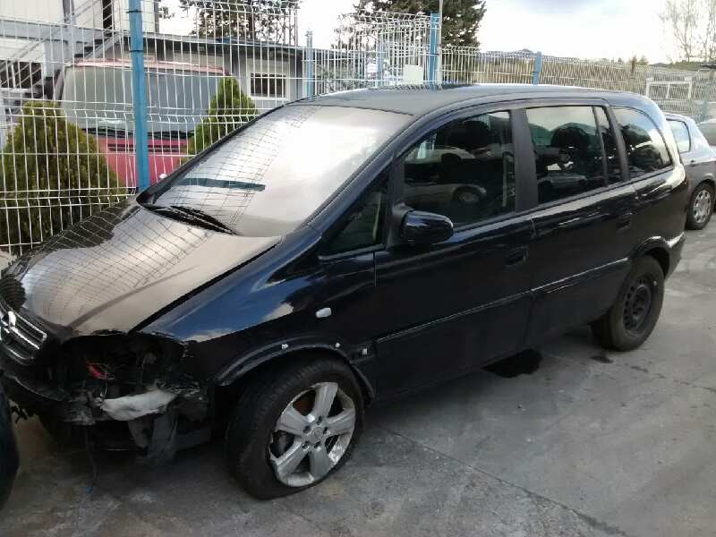 opel zafira a del año 2005