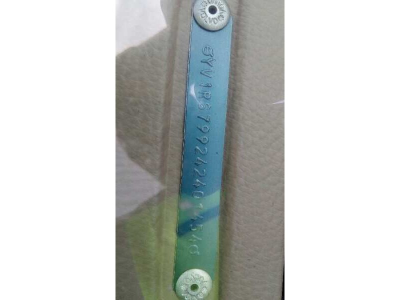 volvo s60 berlina del año 2004