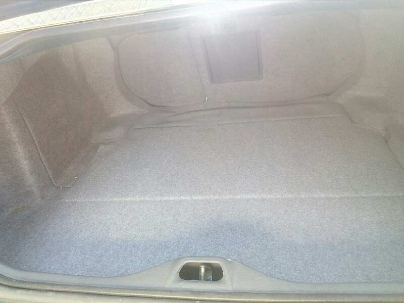 volvo s60 berlina del año 2004