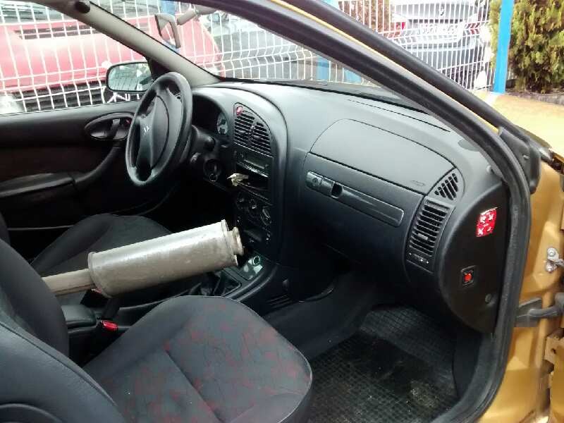 citroën xsara berlina del año 2002