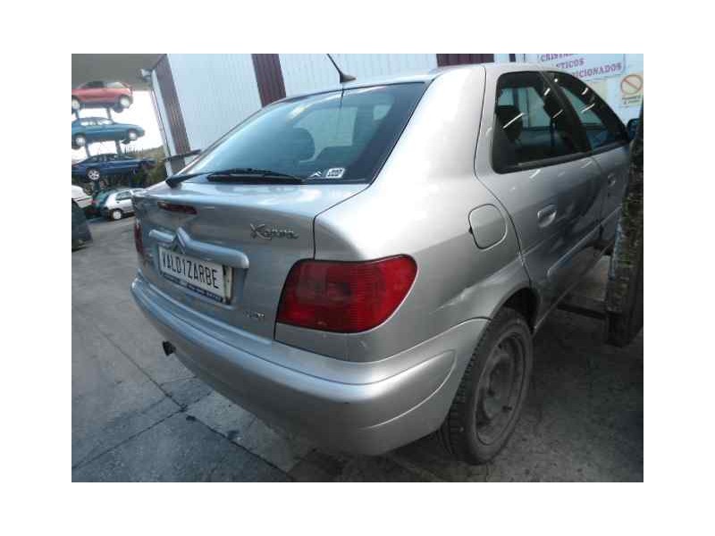 citroën xsara berlina del año 2000