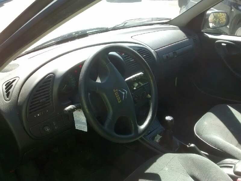 citroën xsara berlina del año 2001