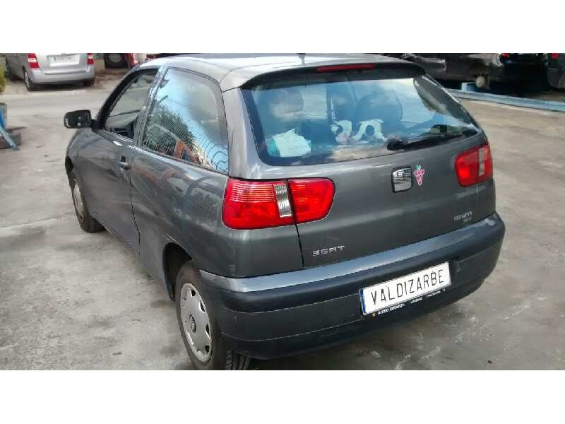 seat ibiza (6k1) del año 2001