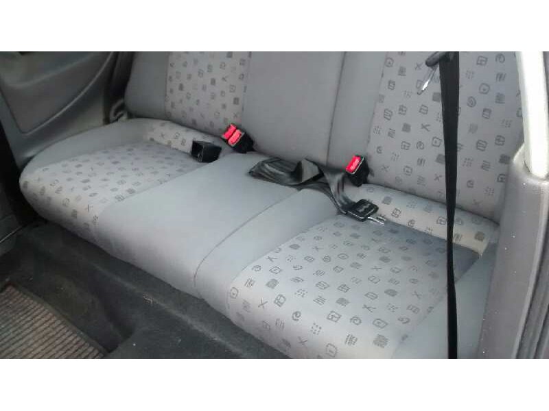 seat ibiza (6k1) del año 2001