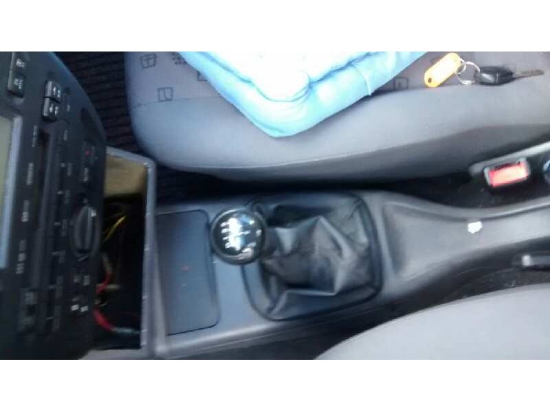 seat ibiza (6k1) del año 2001