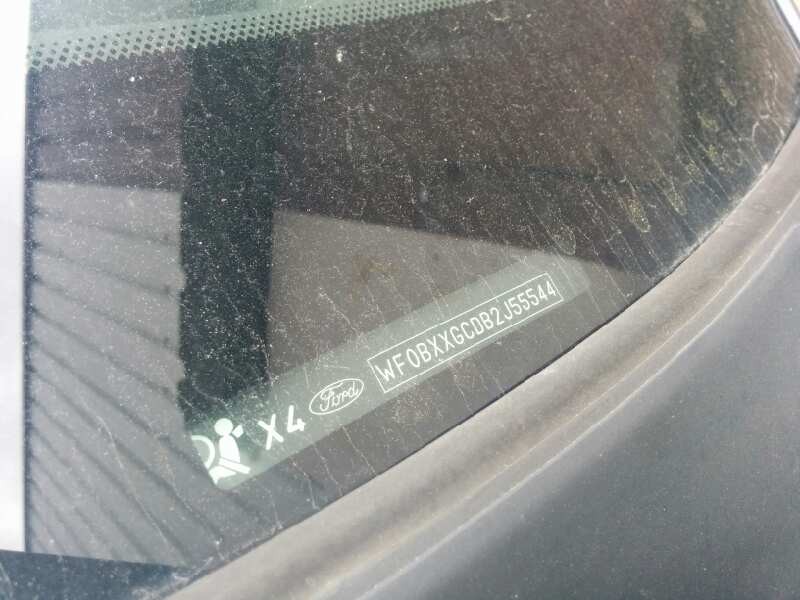 ford focus berlina (cak) del año 2003