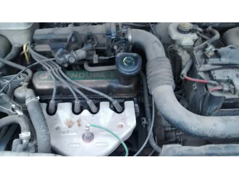 ford fiesta berlina (dx) del año 2002