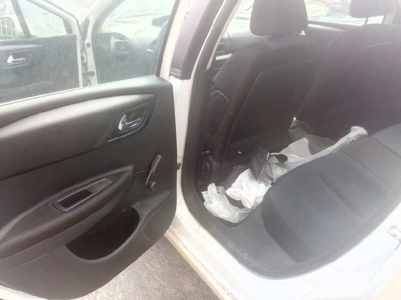 citroën c4 berlina del año 2005