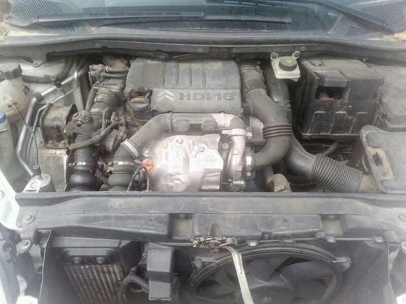 citroën c4 berlina del año 2005