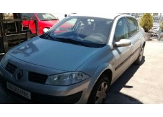 renault megane ii classic berlina del año 2004