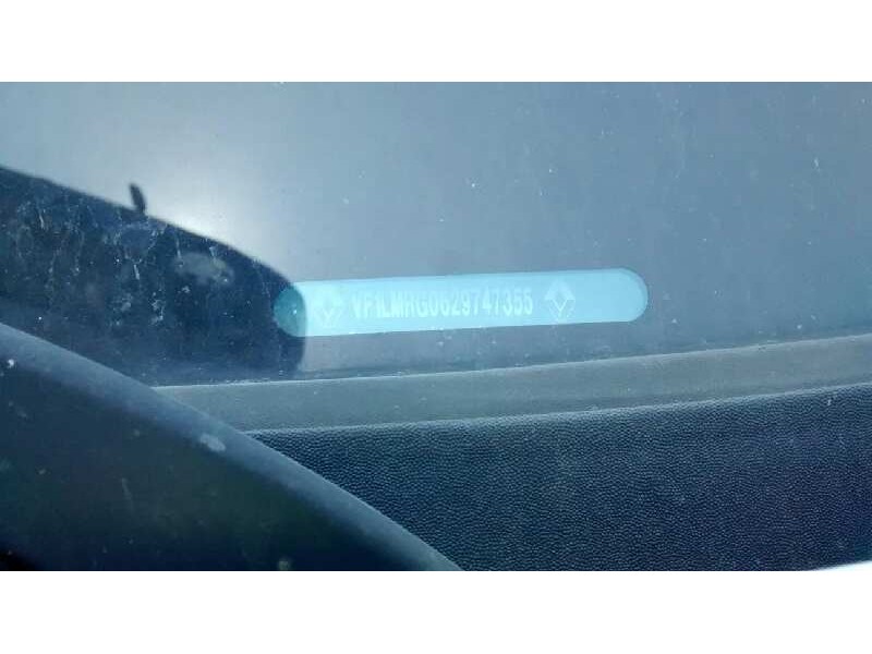 renault megane ii classic berlina del año 2004