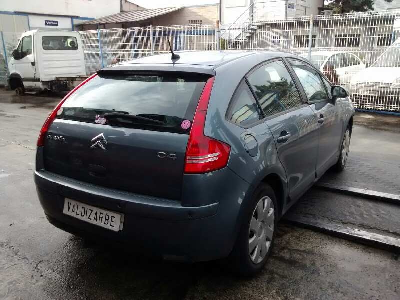 citroën c4 berlina del año 2006