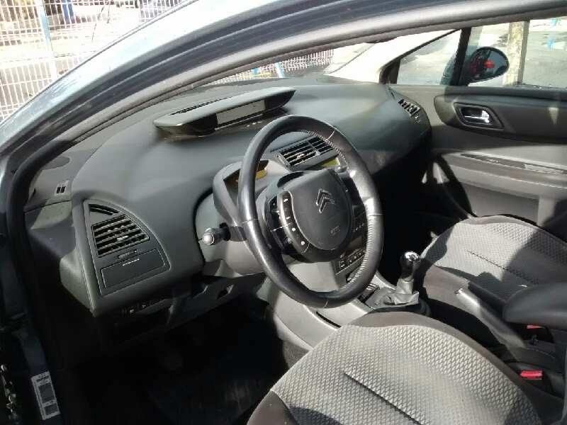 citroën c4 berlina del año 2006