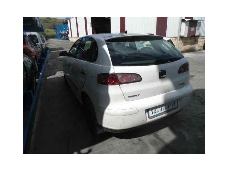 seat ibiza (6l1) del año 2002