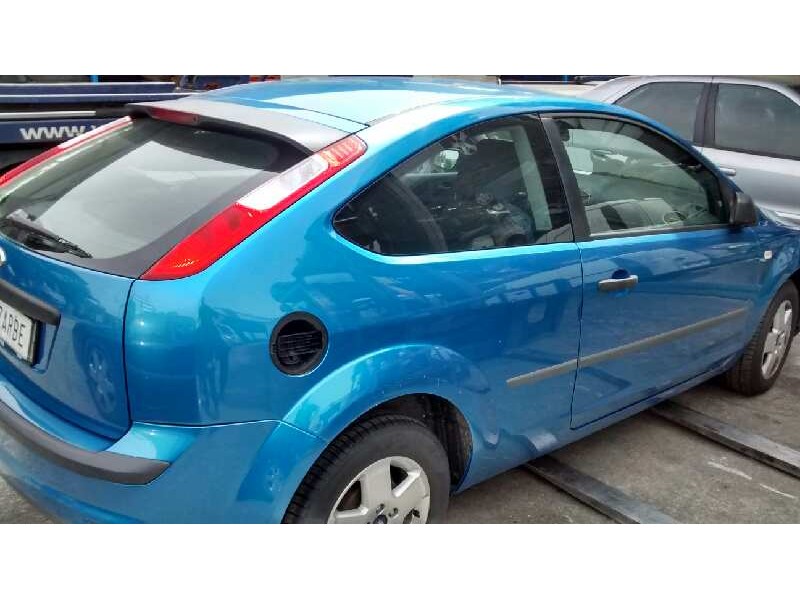 ford focus berlina (cap) del año 2005