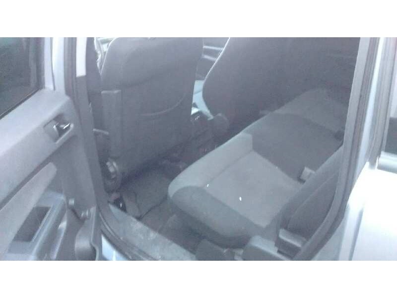 opel zafira b del año 2006