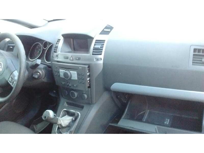 opel zafira b del año 2006