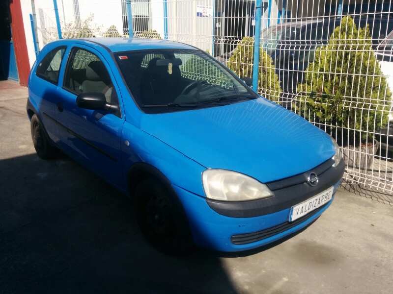 opel corsa c del año 2001