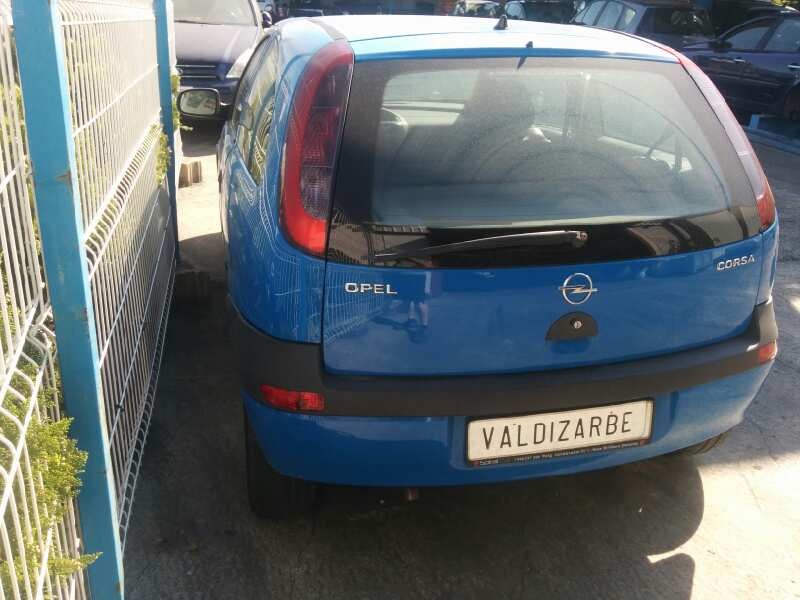 opel corsa c del año 2001